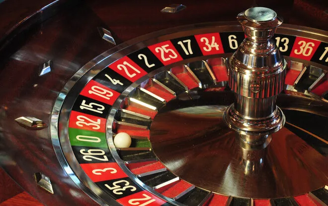 Tổng Hợp Thông Tin Về Casino Vn88: Tất Cả Những Gì Bạn Cần Biết 3 giao su bi cam tai moi song bac do su dung kien thuc vat ly de thang bat ky game co quay nao atzk